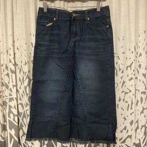 The skirt outlet skirt *discontinued* size 4